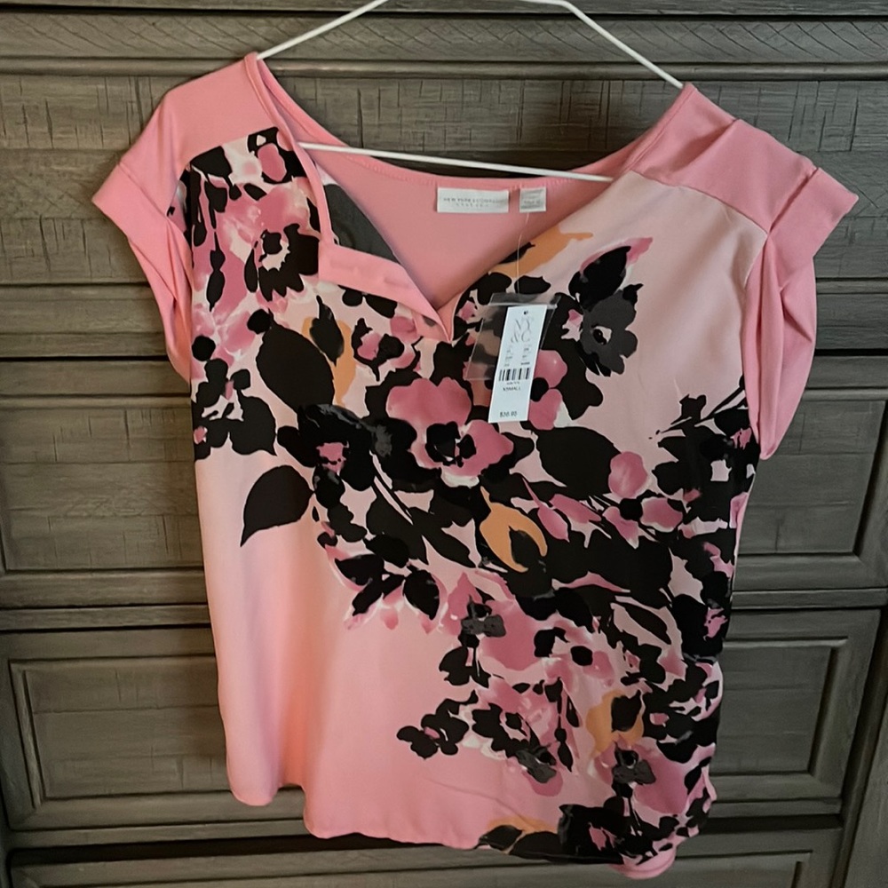 NY&C Pink Floral Top